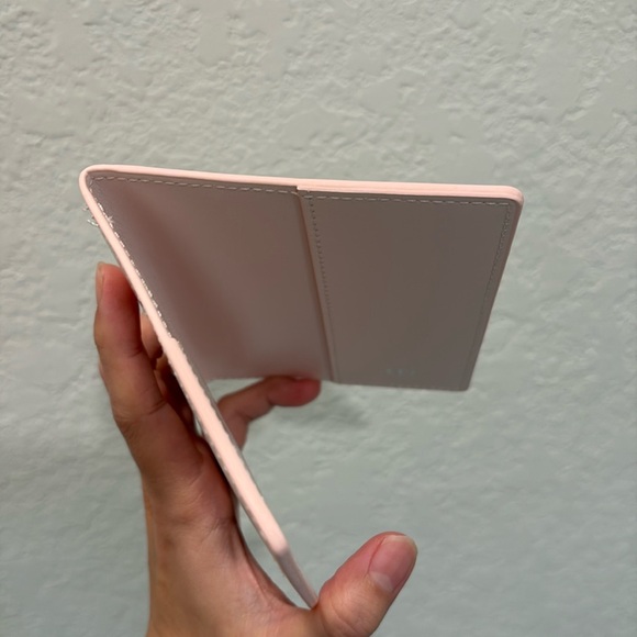 NWOT Christian Dior Beaute Blush Pink Passport Holder - Picture 4 of 8